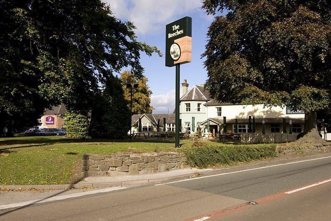 Premier Inn Wrexham North Екстериор снимка